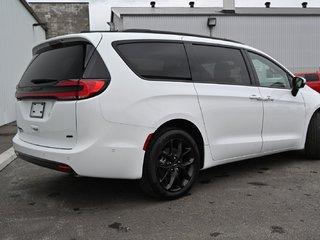 2023  Pacifica TOURING L in Sherbrooke, Quebec - 4 - w320h240cpx