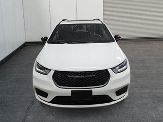 2025 Chrysler Pacifica LIMITED // 3.6L // 9 VITESSES in Sherbrooke, Quebec - 2 - w320h240cpx