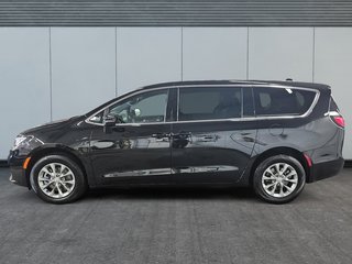 Chrysler PACIFICA SELECT AWD 2026 à Sherbrooke, Québec - 5 - w320h240cpx