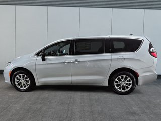 Chrysler Pacifica SELECT AWD 2026 à St-Jean-Sur-Richelieu, Québec - 5 - w320h240cpx