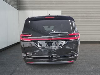 Chrysler Pacifica SELECT AWD 2026 à Sherbrooke, Québec - 3 - w320h240cpx