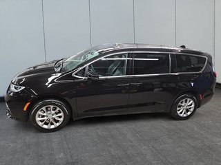 2026 Chrysler Pacifica SELECT AWD in Sherbrooke, Quebec - 5 - w320h240cpx