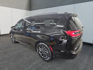 Chrysler Pacifica SELECT 2027 à St-Jean-Sur-Richelieu, Québec - 4 - w320h240cpx