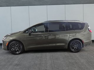 2027 Chrysler Pacifica SELECT in Sherbrooke, Quebec - 3 - w320h240cpx