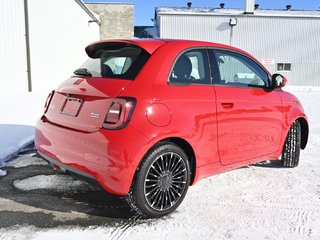 2024 Fiat 500e RED in St-Jean-Sur-Richelieu, Quebec - 4 - w320h240cpx