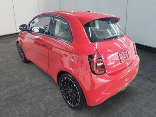 Fiat 500e (RED) EDITION // 100% ELECTRIQUE 2024 à Sherbrooke, Québec - 4 - w320h240cpx