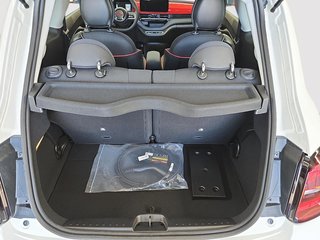 Fiat 500e (RED) EDITION // 100% ELECTRIQUE 2024 à Sherbrooke, Québec - 6 - w320h240cpx