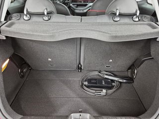 2025 Fiat 500e RED in St-Jean-Sur-Richelieu, Quebec - 6 - w320h240cpx