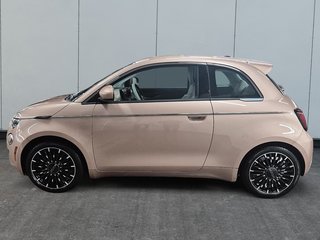 2025 Fiat 500e LA PRIMA in Sherbrooke, Quebec - 5 - w320h240cpx