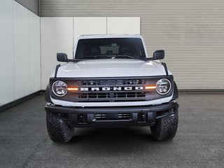 Ford Bronco BLACK DIAMOND SASQUATCH 2.7L V6 4X4 2023 à Sherbrooke, Québec - 2 - w320h240cpx