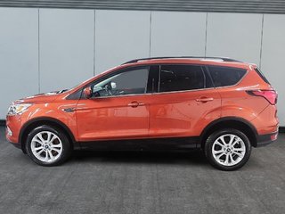2019 Ford Escape SEL AWD // CUIR in Sherbrooke, Quebec - 5 - w320h240cpx
