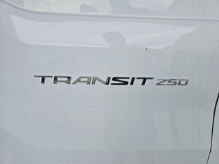 Ford Transit Cargo Van T250 EL AWD TOIT SURELEVE PNBV DE 9 070 LBS 2022 à Sherbrooke, Québec - 6 - w320h240cpx