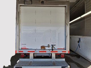 Ford TRANSIT CUTAWAY T250 12 PIEDS // BOÎTE EN ALUMINIUM 2023 à Sherbrooke, Québec - 3 - w320h240cpx