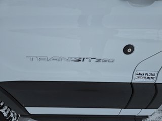 Ford TRANSIT CUTAWAY TRANSIT // CUTAWAY // CUBE 2024 à Sherbrooke, Québec - 6 - w320h240cpx