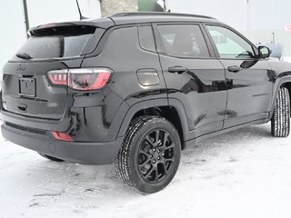 2025 Jeep Compass ALTITUDE in St-Jean-Sur-Richelieu, Quebec - 4 - w320h240cpx