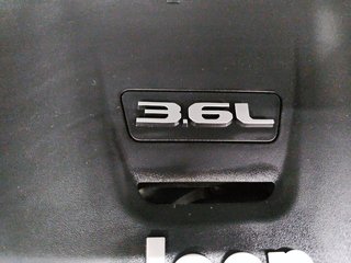 2020 Jeep Gladiator SPORT S // JEEP // GLADIATOR in Sherbrooke, Quebec - 6 - w320h240cpx