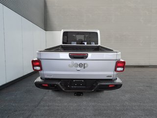 2023 Jeep Gladiator OVERLAND // 4RM // V6 PENTASTAR in Sherbrooke, Quebec - 3 - w320h240cpx