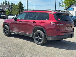 2022 Jeep Grand Cherokee L 6 PASSAGERS /ALTITUDE // V6 // ENSEMBLE REMORQUAGE in Sherbrooke, Quebec - 4 - w320h240cpx