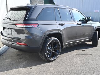 Grand Cherokee ALTITUDE 2024 à St-Jean-Sur-Richelieu, Québec - 3 - w320h240cpx