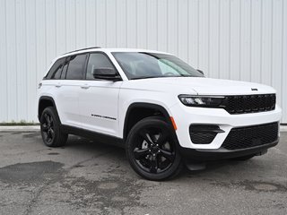 Grand Cherokee ALTITUDE 2024 à Sherbrooke, Québec - 3 - w320h240cpx