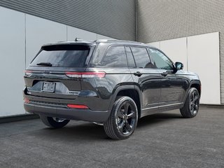 2024 Jeep Grand Cherokee LIMITED 4X4 // TOIT PANORAMIQUE in Sherbrooke, Quebec - 4 - w320h240cpx