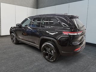 2024 Jeep Grand Cherokee ALTITUDE 4X4 // TEMPS FROIDS in Sherbrooke, Quebec - 4 - w320h240cpx