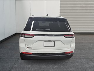 2025 Jeep Grand Cherokee LAREDO ALTITUDE in St-Jean-Sur-Richelieu, Quebec - 3 - w320h240cpx