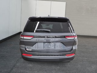 Jeep Grand Cherokee ALTITUDE 2026 à Sherbrooke, Québec - 3 - w320h240cpx