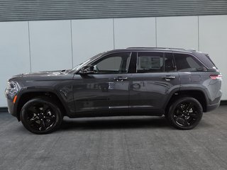 Jeep Grand Cherokee ALTITUDE 2026 à Sherbrooke, Québec - 5 - w320h240cpx
