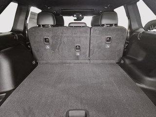 Jeep Grand Cherokee ALTITUDE 2026 à St-Jean-Sur-Richelieu, Québec - 6 - w320h240cpx