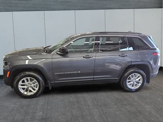 2026 Jeep Grand Cherokee LAREDO in Sherbrooke, Quebec - 5 - w320h240cpx