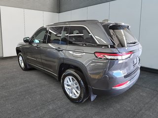 2026 Jeep Grand Cherokee LAREDO in Sherbrooke, Quebec - 4 - w320h240cpx