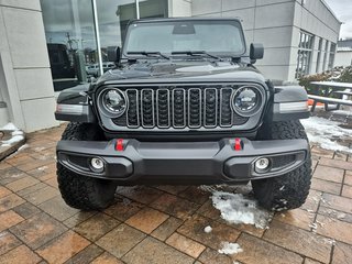 Jeep Wrangler 4-Door RUBICON 2026 à Sherbrooke, Québec - 2 - w320h240cpx