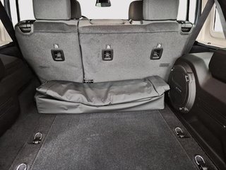 Jeep Wrangler 4-Door WILLYS 2026 à Sherbrooke, Québec - 6 - w320h240cpx