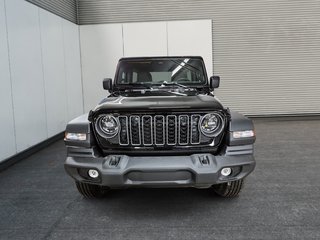 Jeep Wrangler 4-Door SPORT S 2026 à St-Jean-Sur-Richelieu, Québec - 2 - w320h240cpx