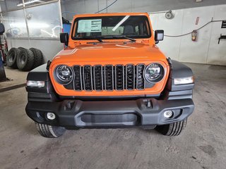 2026 Jeep Wrangler 4-Door SPORT S in Sherbrooke, Quebec - 2 - w320h240cpx