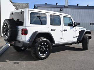 2024  Wrangler 4xe RUBICON in St-Jean-Sur-Richelieu, Quebec - 3 - w320h240cpx