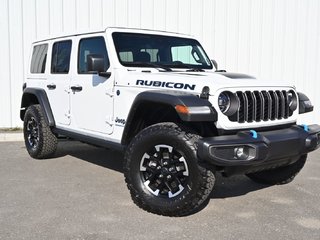 2024  Wrangler 4xe RUBICON in St-Jean-Sur-Richelieu, Quebec - 2 - w320h240cpx