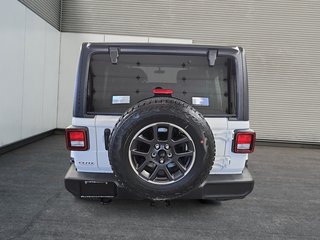 Jeep Wrangler UNLIMITED SPORT 80TH ANNIVERSARY // PLAN OR 2021 à Sherbrooke, Québec - 3 - w320h240cpx