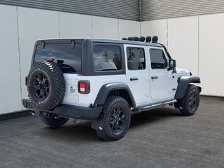 Jeep Wrangler WILLYS 4X4 V6 // TEMPS FROIDS 2023 à Sherbrooke, Québec - 5 - w320h240cpx