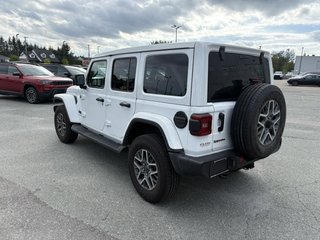 Jeep Wrangler SAHARA 4x4 2025 à Sherbrooke, Québec - 3 - w320h240cpx