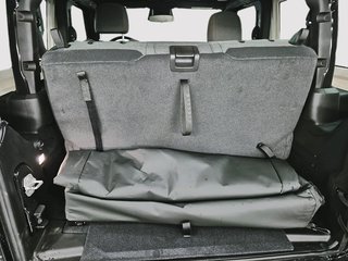 Jeep Wrangler WILLYS 2026 à St-Jean-Sur-Richelieu, Québec - 6 - w320h240cpx