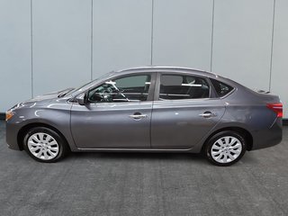 Nissan Sentra SV // AUTOMATIQUE // SIÈGES CHAUFFANTS 2017 à Sherbrooke, Québec - 5 - w320h240cpx