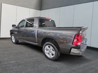 Ram 1500 Classic SLT CREW CAB 4X4 // V8 2022 à Sherbrooke, Québec - 4 - w320h240cpx