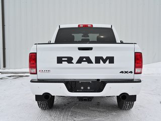 2023 Ram 1500 Classic EXPRESS in Sherbrooke, Quebec - 4 - w320h240cpx