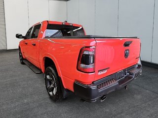 Ram 1500 BIG HORN 4X4 CREW CAB // BUILT TO SERVE 2021 à Sherbrooke, Québec - 4 - w320h240cpx
