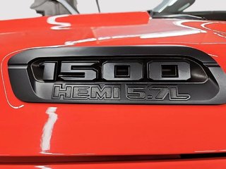 Ram 1500 BIG HORN 4X4 CREW CAB // BUILT TO SERVE 2021 à Sherbrooke, Québec - 6 - w320h240cpx