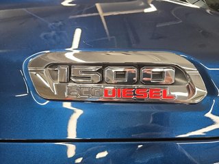 Ram 1500 LIMITED 4X4 CREW CAB // DIESEL // 3.92 2022 à Sherbrooke, Québec - 6 - w320h240cpx