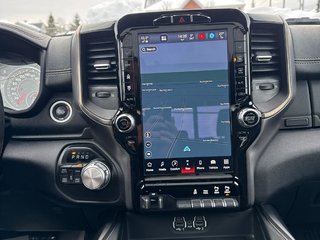 1500 Sport Crewcab V8 Night Toit-Panoramique 2022 à Sherbrooke, Québec - 6 - w320h240cpx