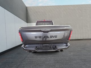 Ram 1500 SPORT 4X4 CEW CAB // TOIT PANORAMIQUE 2025 à Sherbrooke, Québec - 3 - w320h240cpx